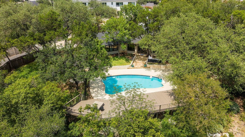 Property photo 38