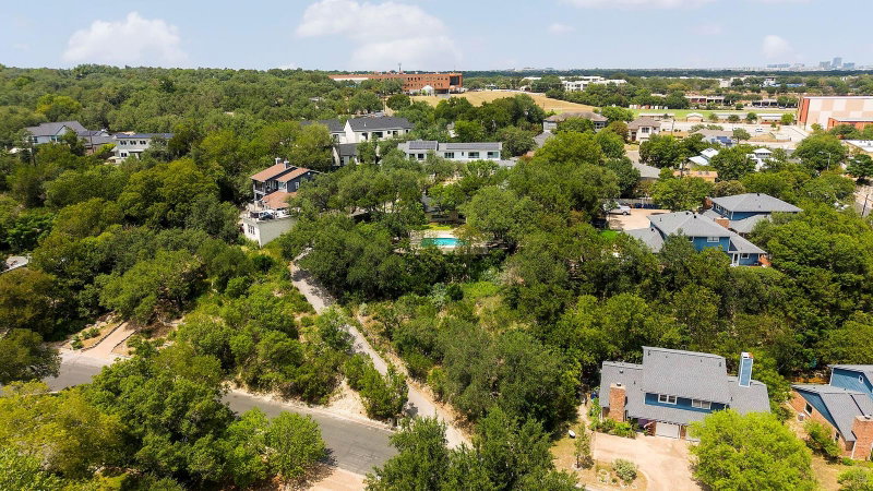 Property photo 40