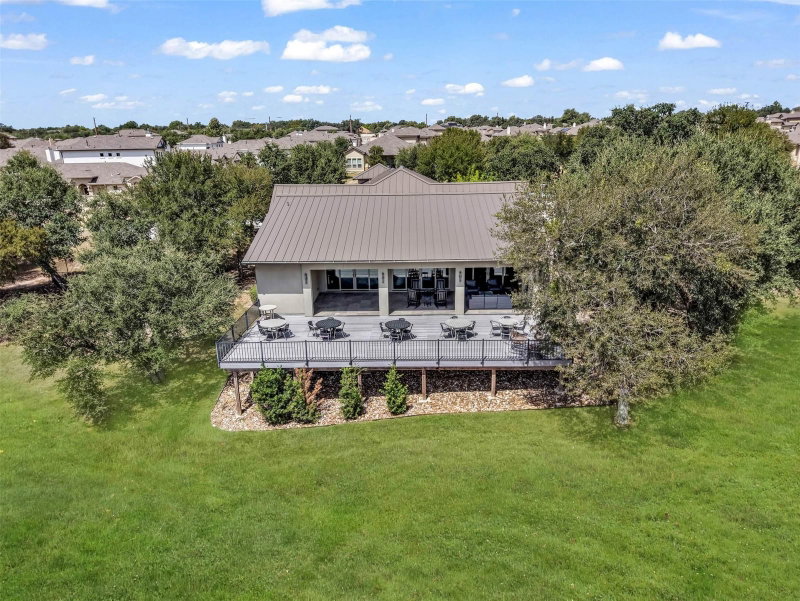Property photo 37