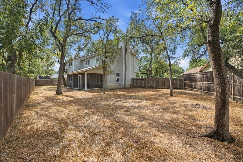 Property photo 31