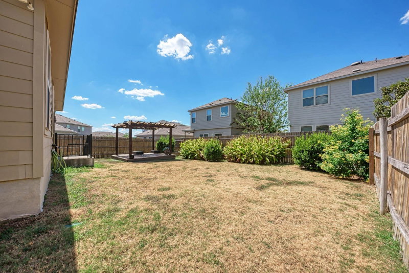 Property photo 37