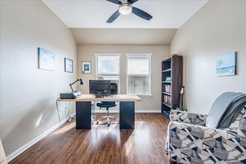 Property photo 23