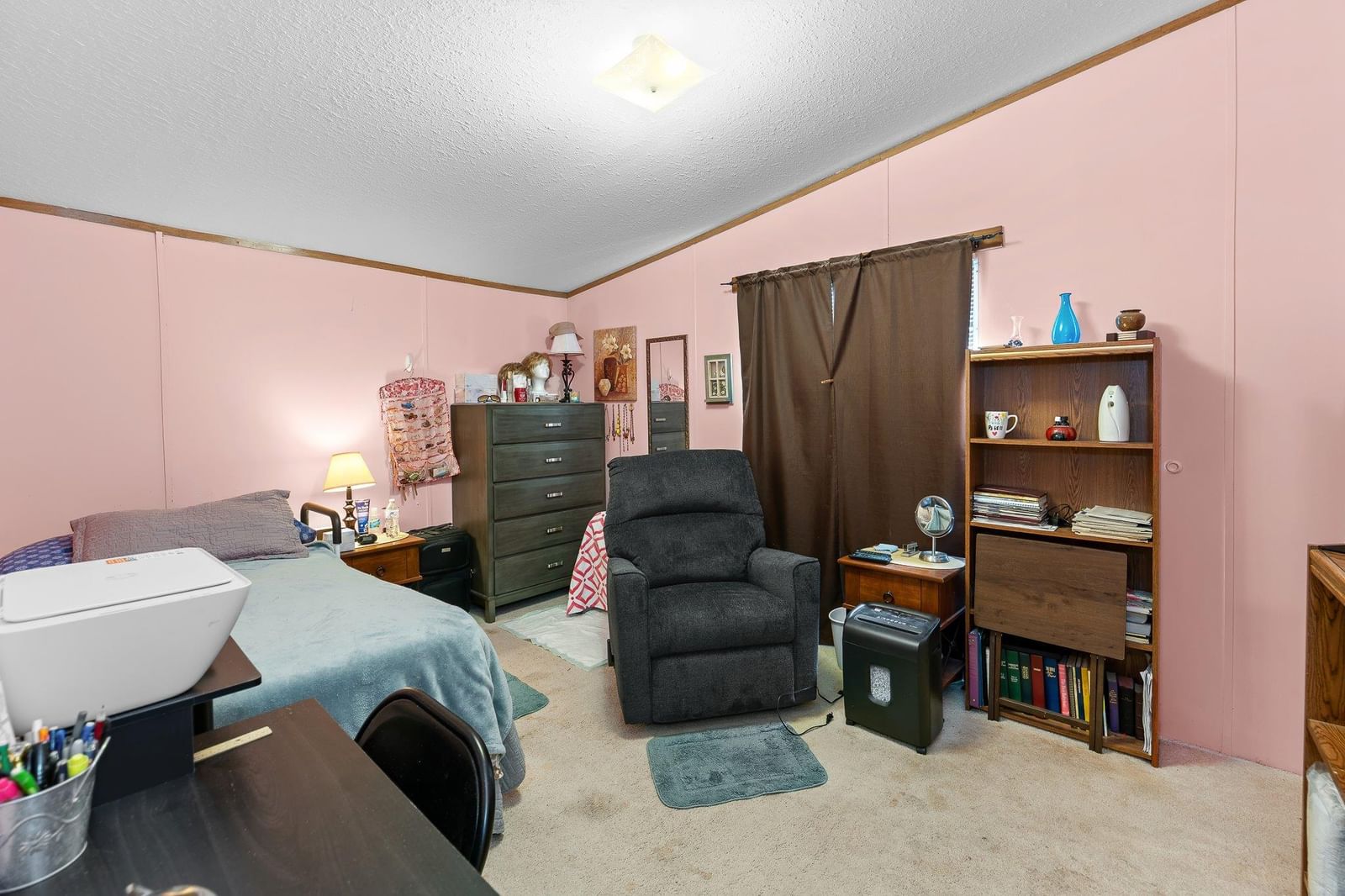 Photo 10
