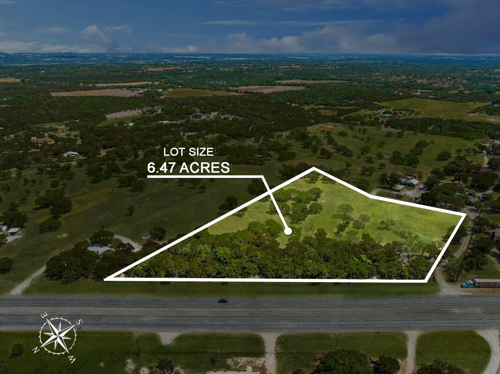 8270 US Highway 190 - Photo 1