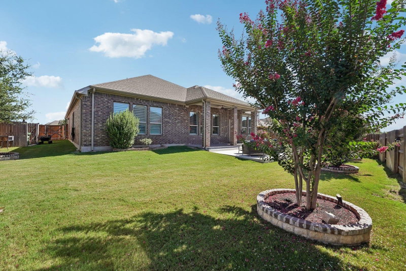 Property photo 37