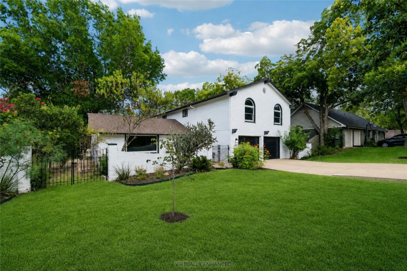 Property photo 24