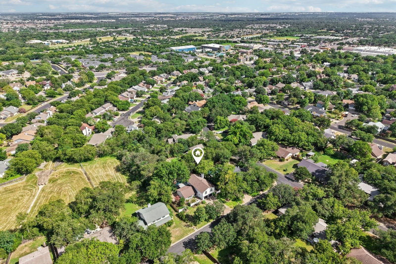 Property photo 31