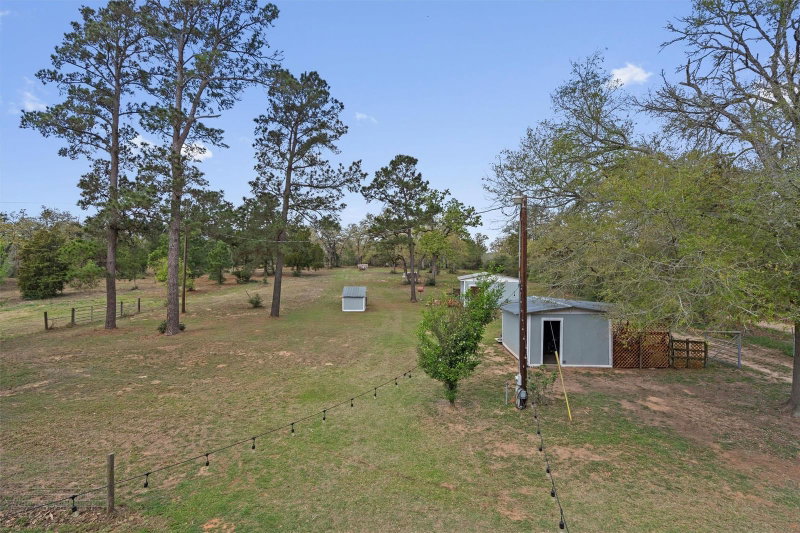 Property photo 35