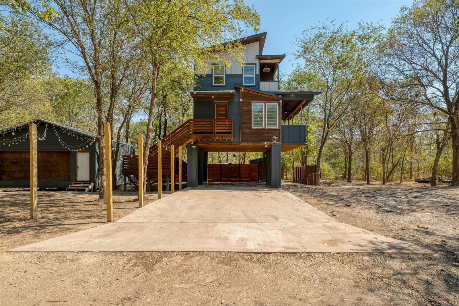 4005 Veldt DR - Photo 1