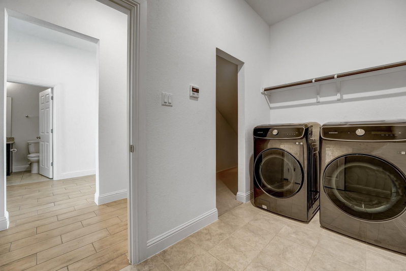Property photo 35