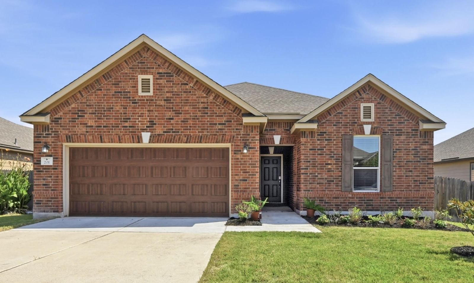 201 Connor Elkins DR - Photo 1