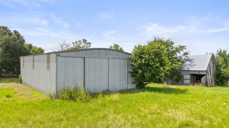 Property photo 16