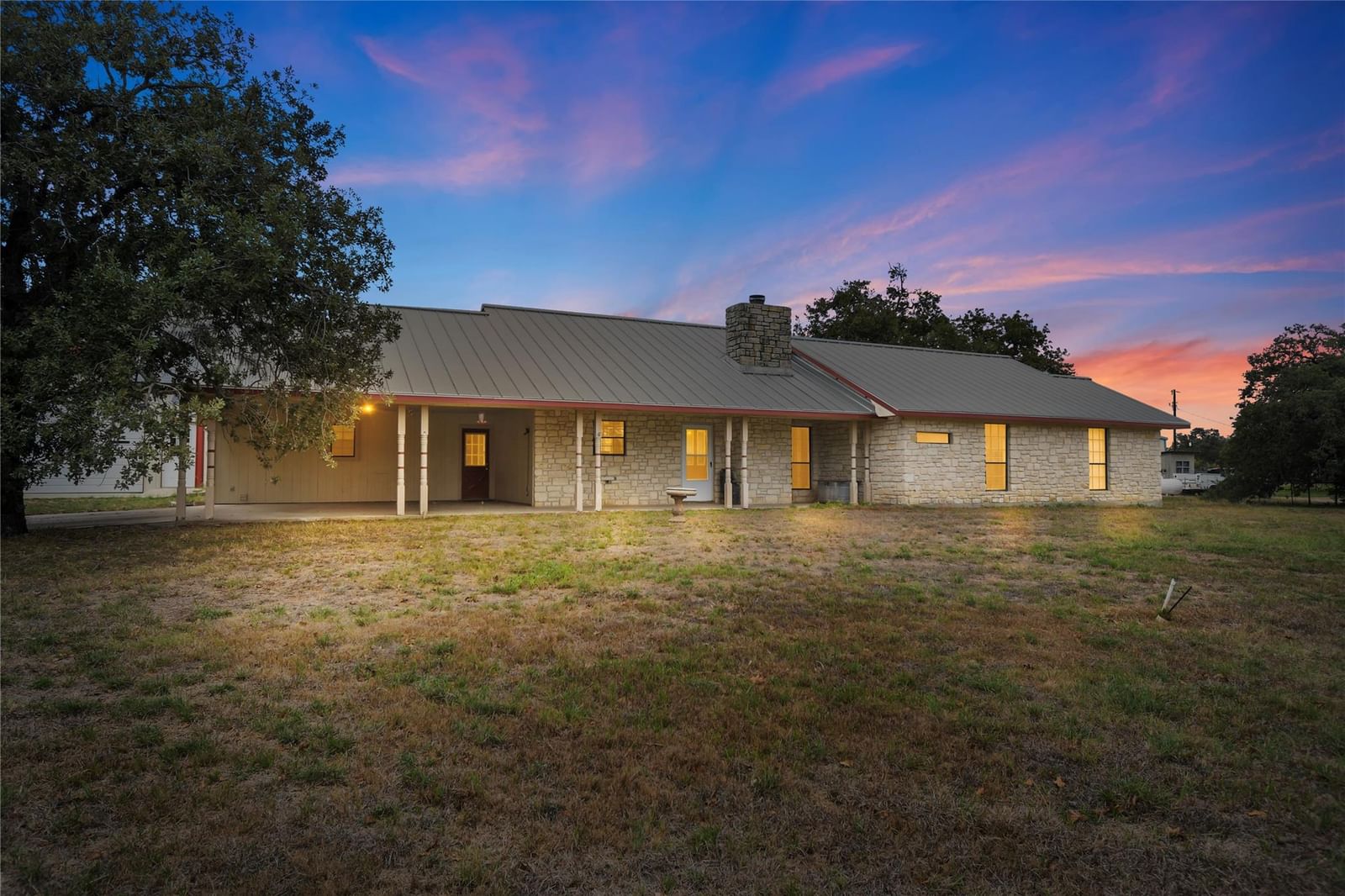 530 County Road 123A - Photo 1