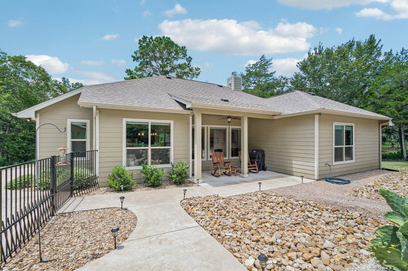 Property photo 31