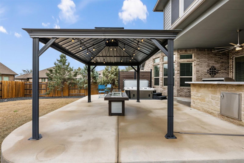 Property photo 31