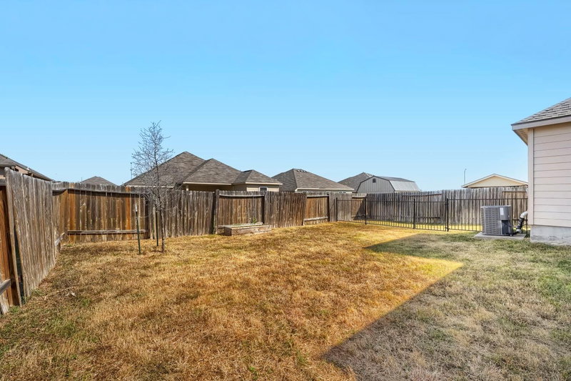 Property photo 25