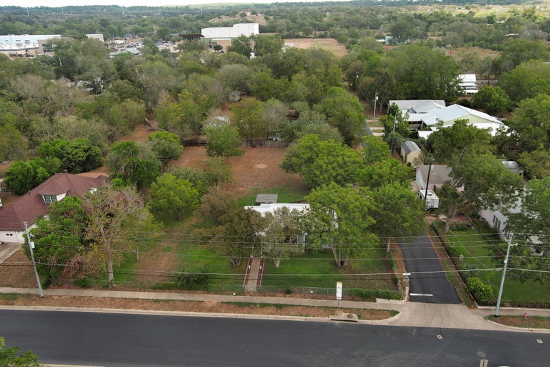 Property photo 28