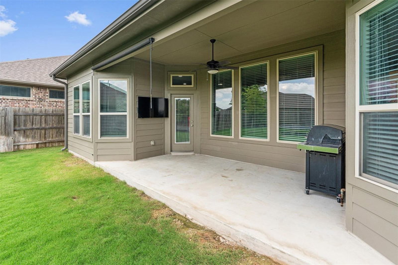 Property photo 33