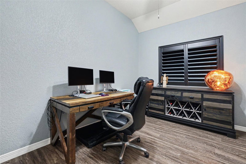 Property photo 32