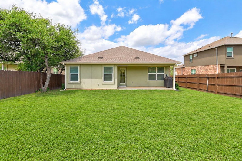 Property photo 32