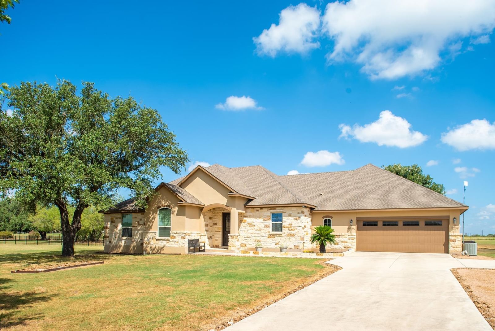 156 Private Road 4666 DR - Photo 1