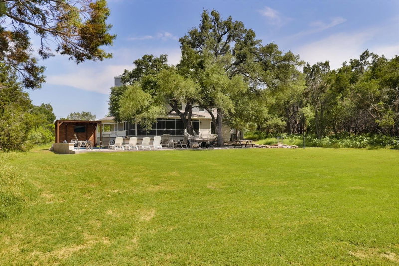 Property photo 37