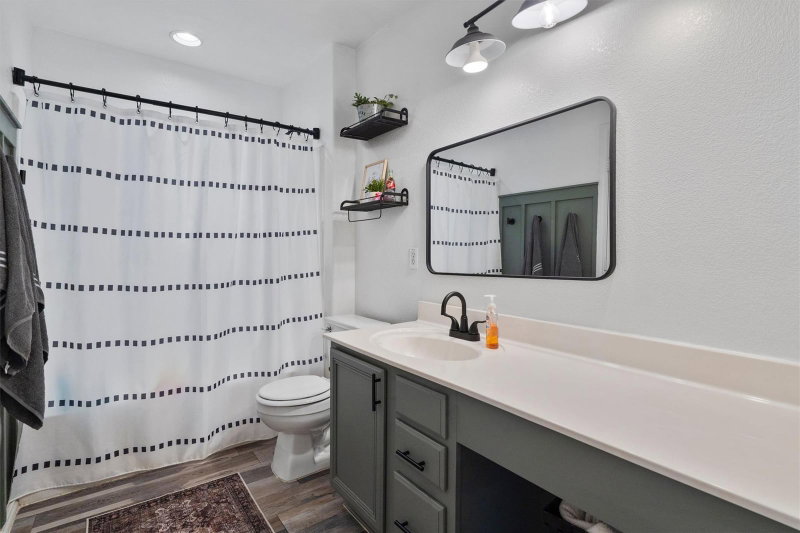 Property photo 24