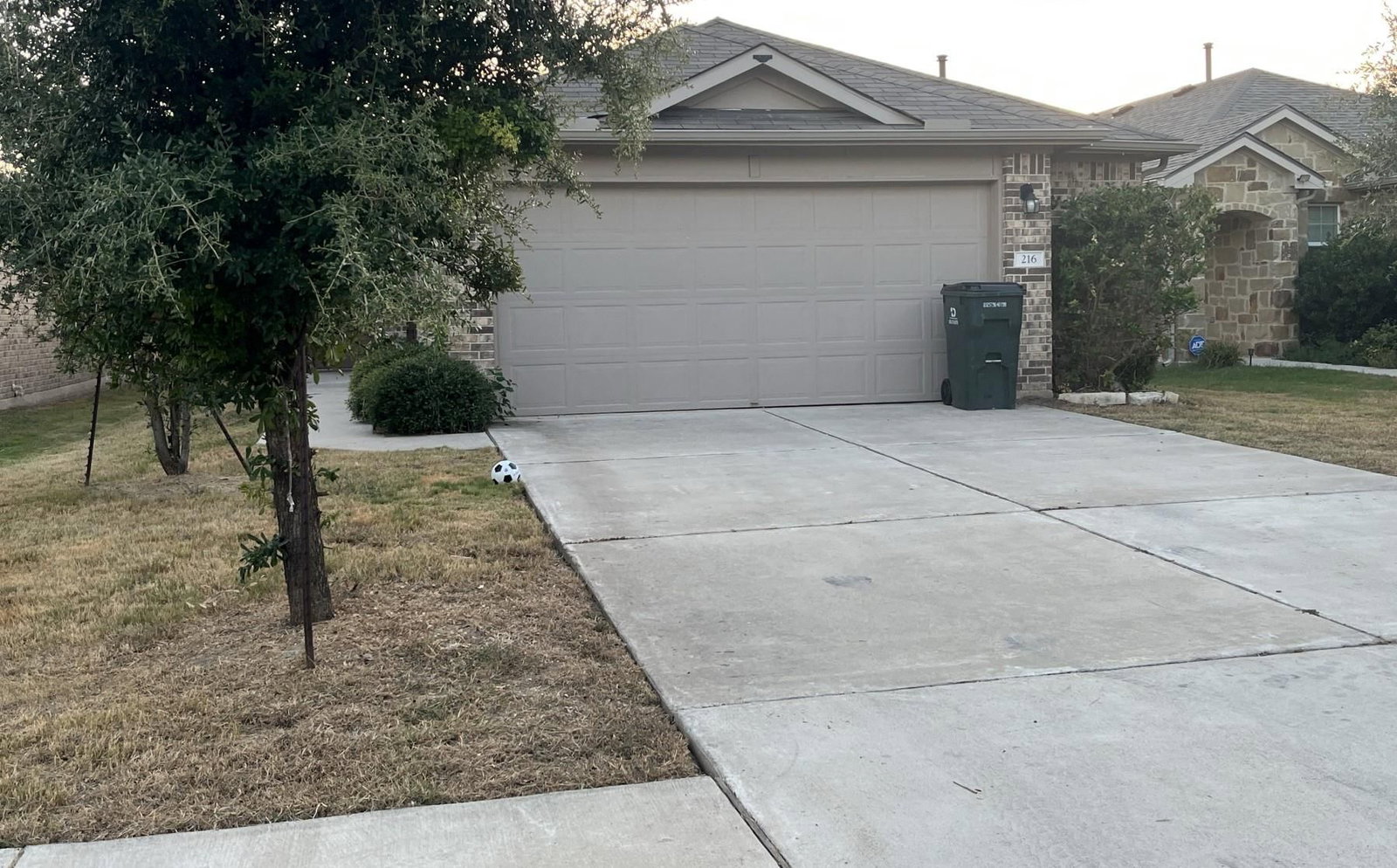 216 Frederick DR - Photo 1