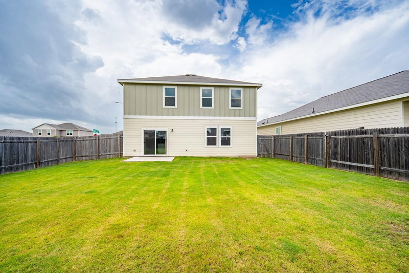 Property photo 32
