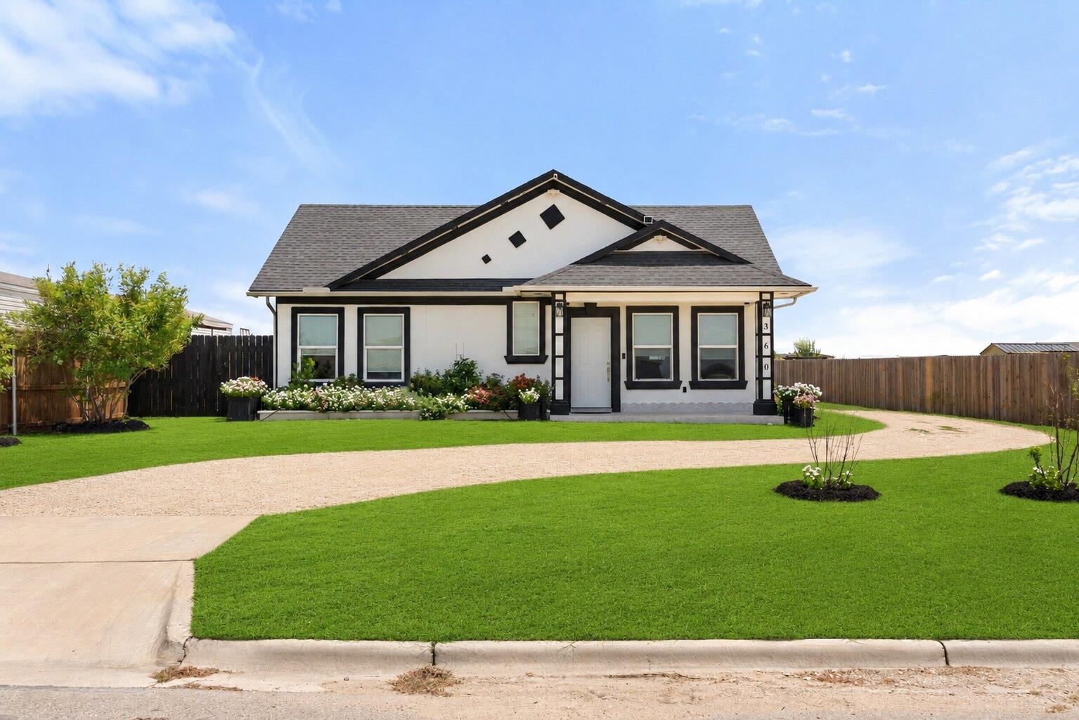 360 Vaquero LN - Photo 1