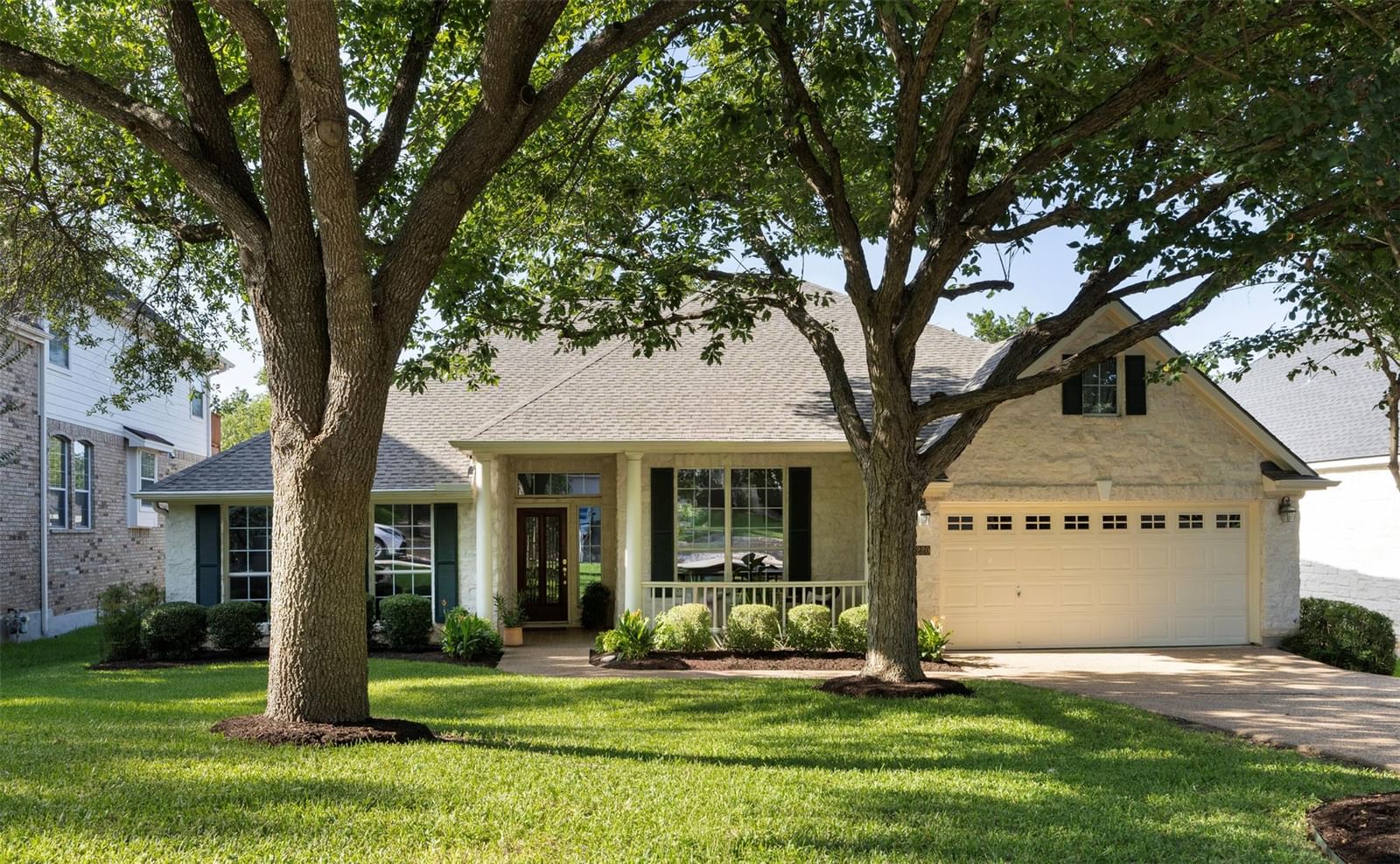 7220 Fabion DR - Photo 1