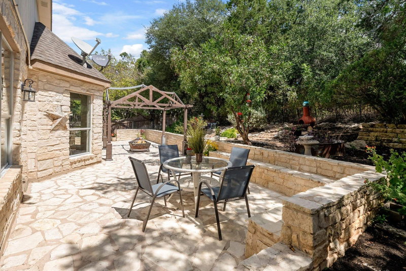 Property photo 32