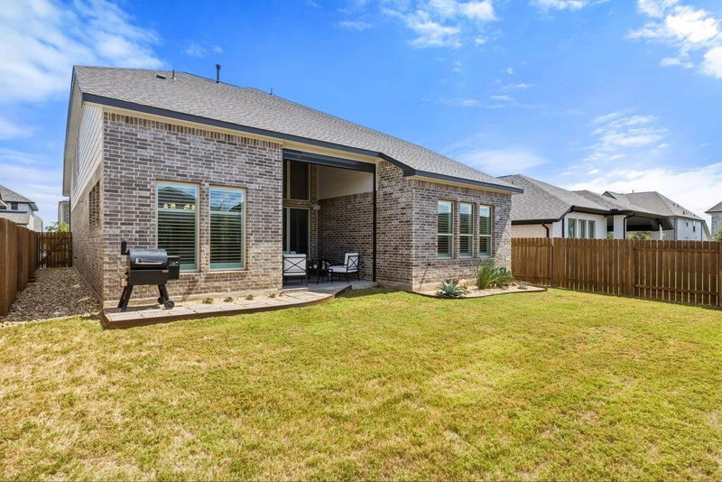 Property photo 37