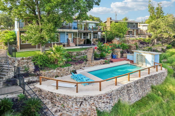 2516 Circle DR, Marble Falls, TX