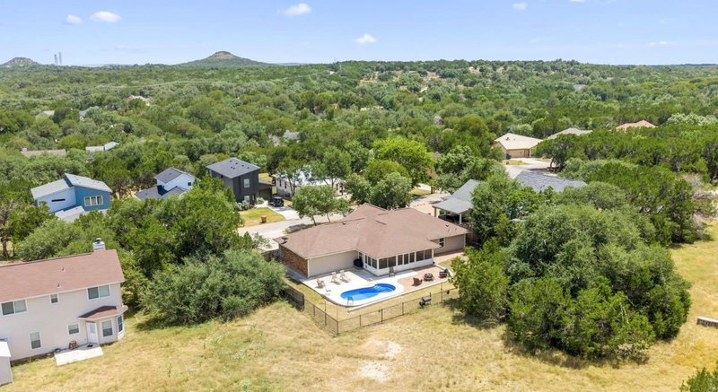 Property photo 36