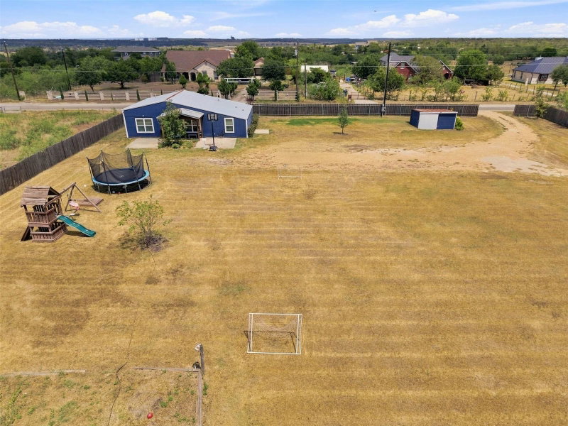 Property photo 33