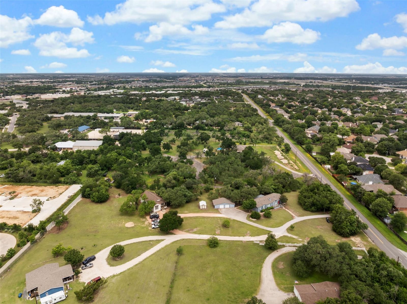 1303 Horizon Park Blvd - Photo 1