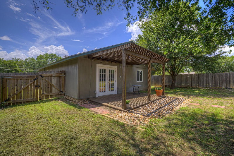 Property photo 32