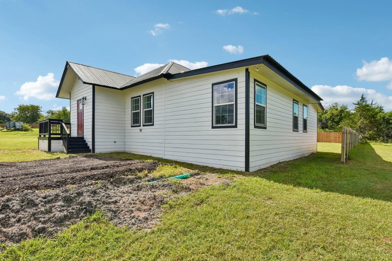 Property photo 33
