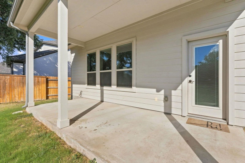 Property photo 32