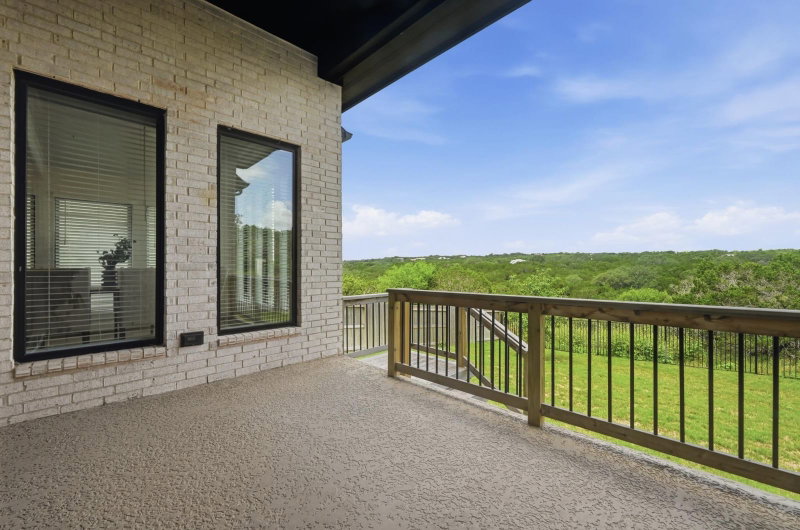 Property photo 28