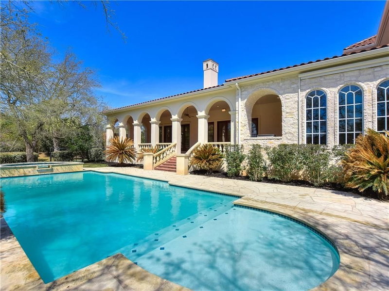 Property photo 32