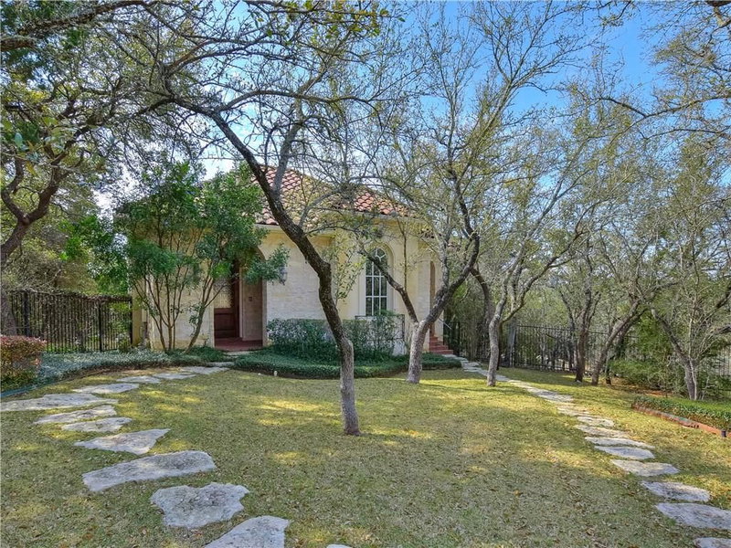 Property photo 33