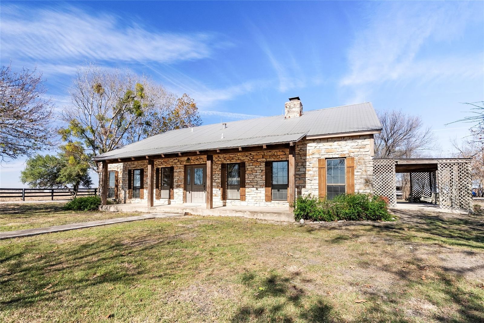 12914 Pfluger Berkman LN - Photo 1