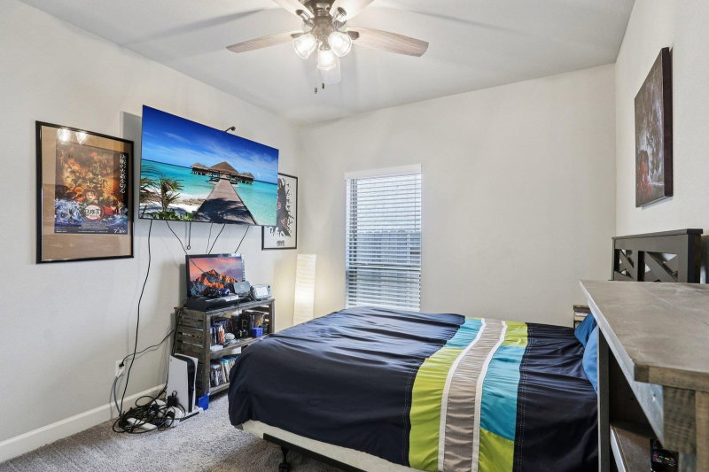 Property photo 32