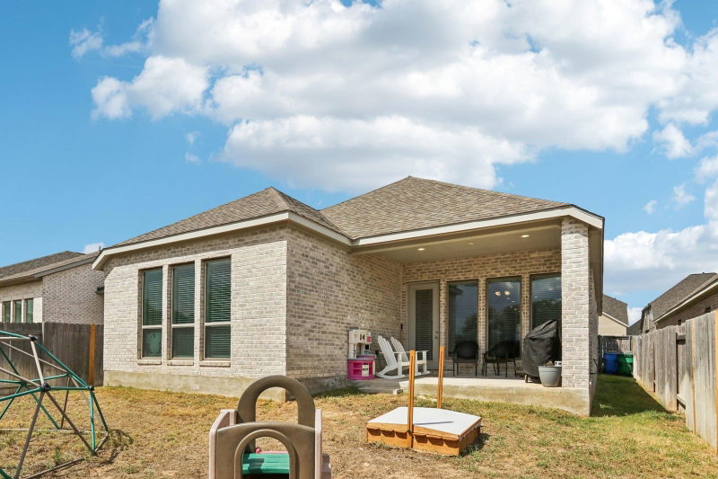 Property photo 38