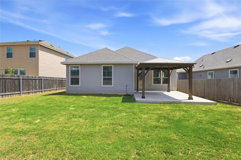 Property photo 31