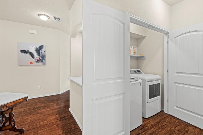 Property photo 31