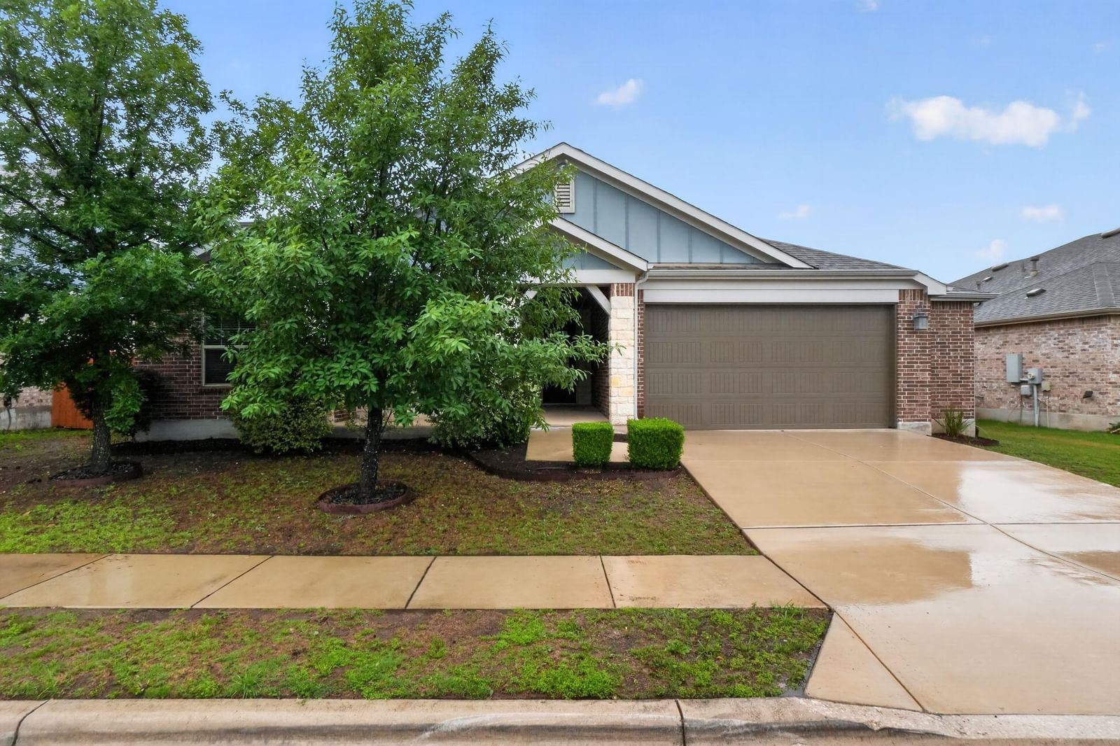 7112 Garnet Mill LN - Photo 1