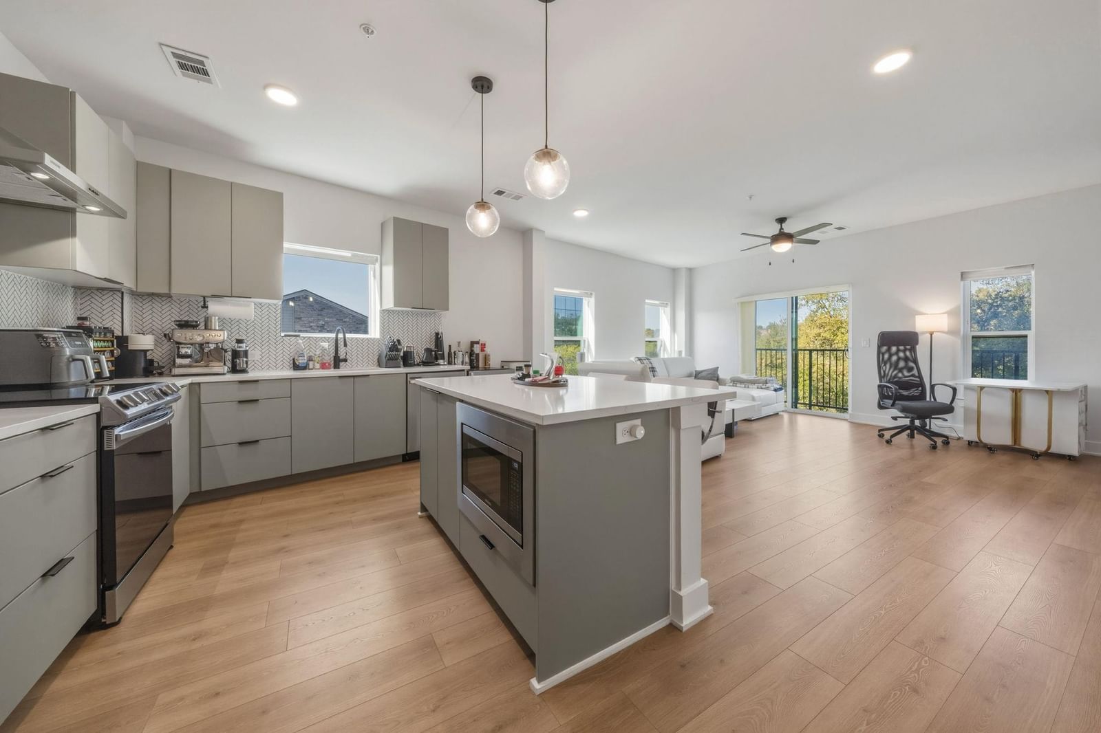 2500 Longview ST #300 - Photo 1